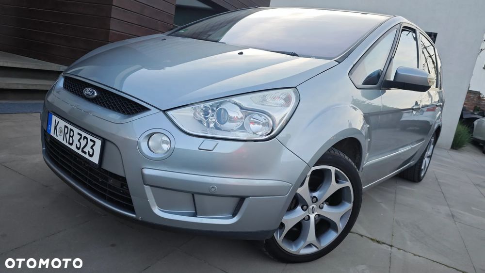 Ford S-Max 2.2 TDCi Titanium - 32