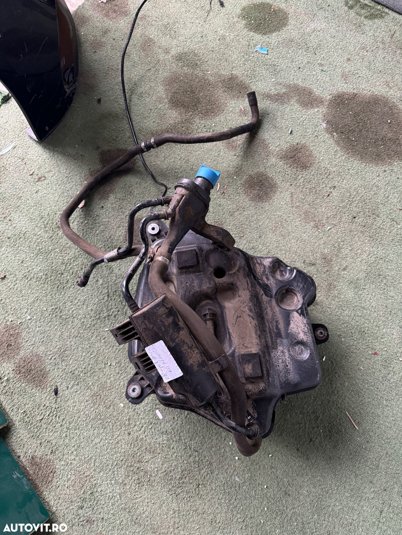 Rezervor ad blue bmw seria 5 g30 g31 3.0 diesel - 2