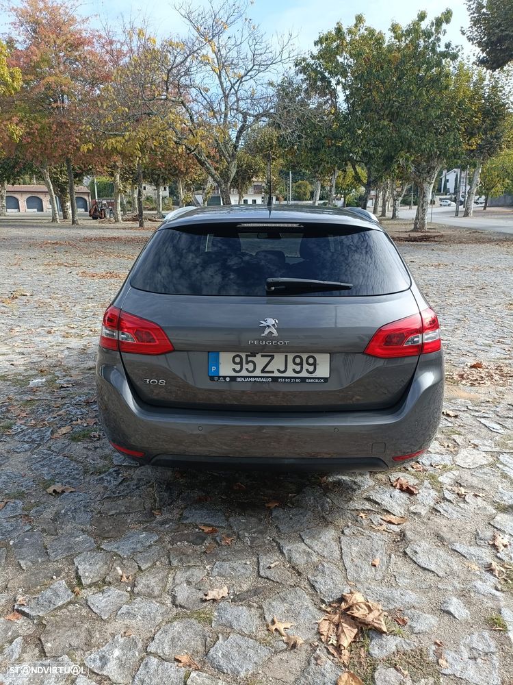 Peugeot 308 SW - 3