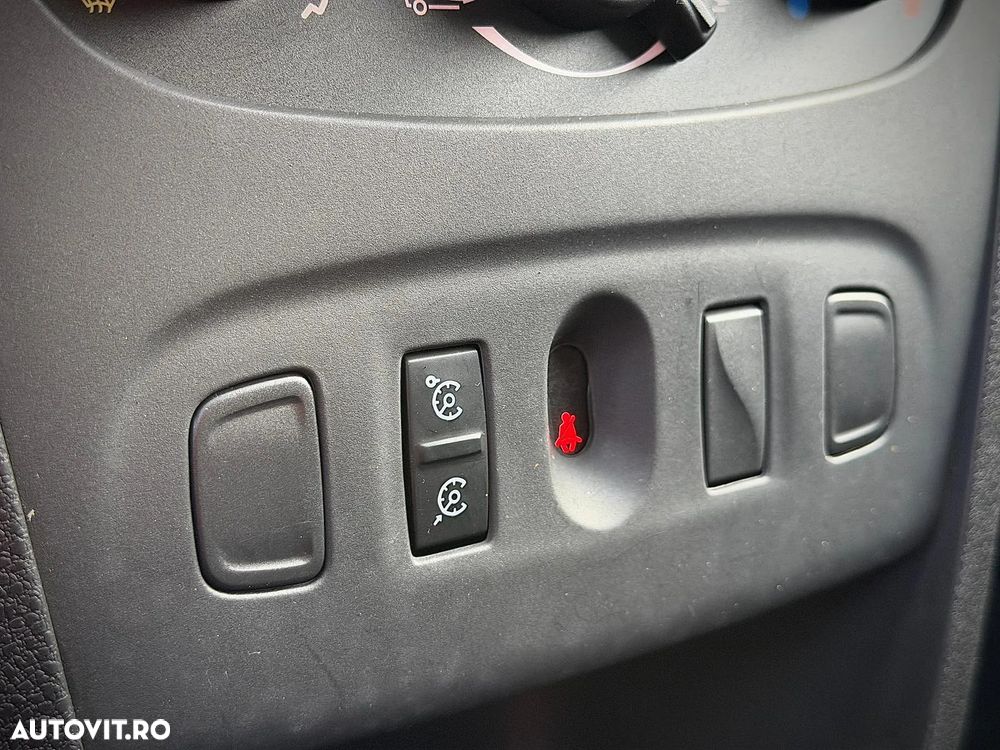 Dacia Logan 1.5 90CP Laureate - 19