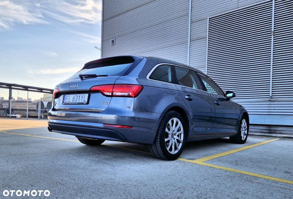 Audi A4 Avant 2.0 TDI S tronic - 17