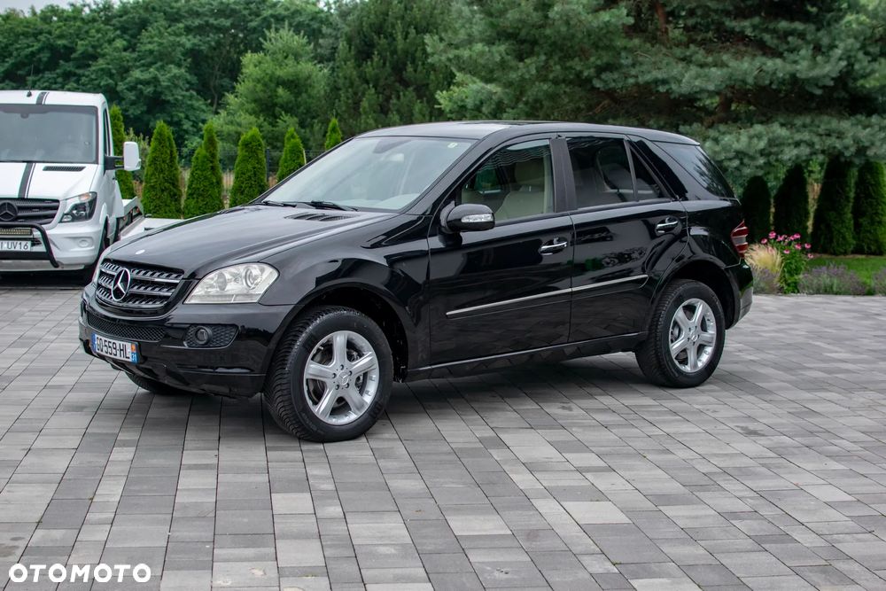 Mercedes-Benz ML - 10