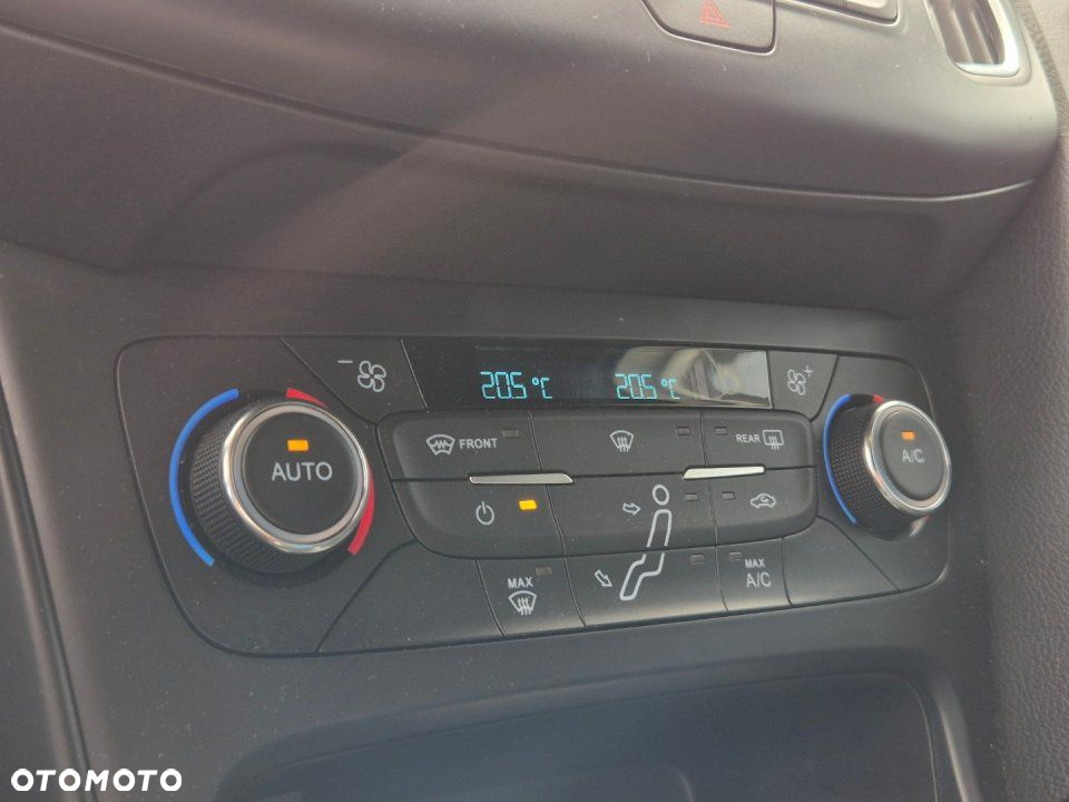 Ford Focus - 26