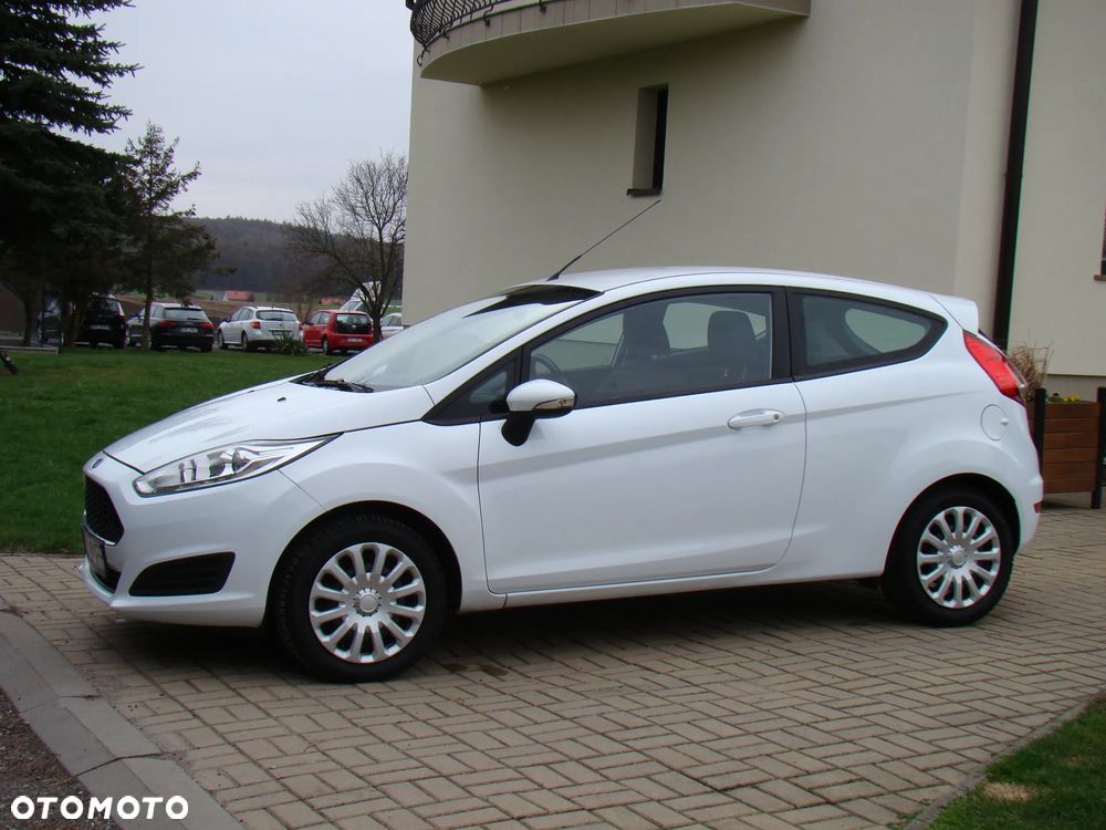 Ford Fiesta 1.25 Celebration - 3
