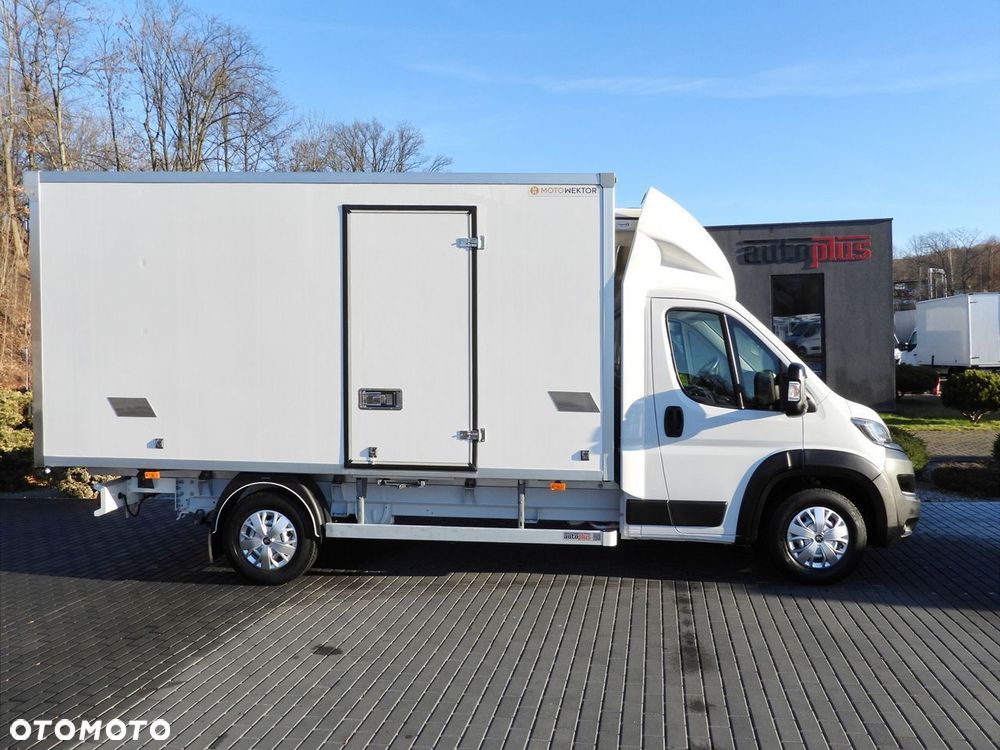 Peugeot BOXER CHŁODNIA KONTENER 0*C 8 PALET TEMPOMAT LEDY KLIMATYZACJA  165KM - 8