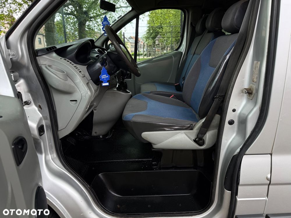 Renault Trafic - 4