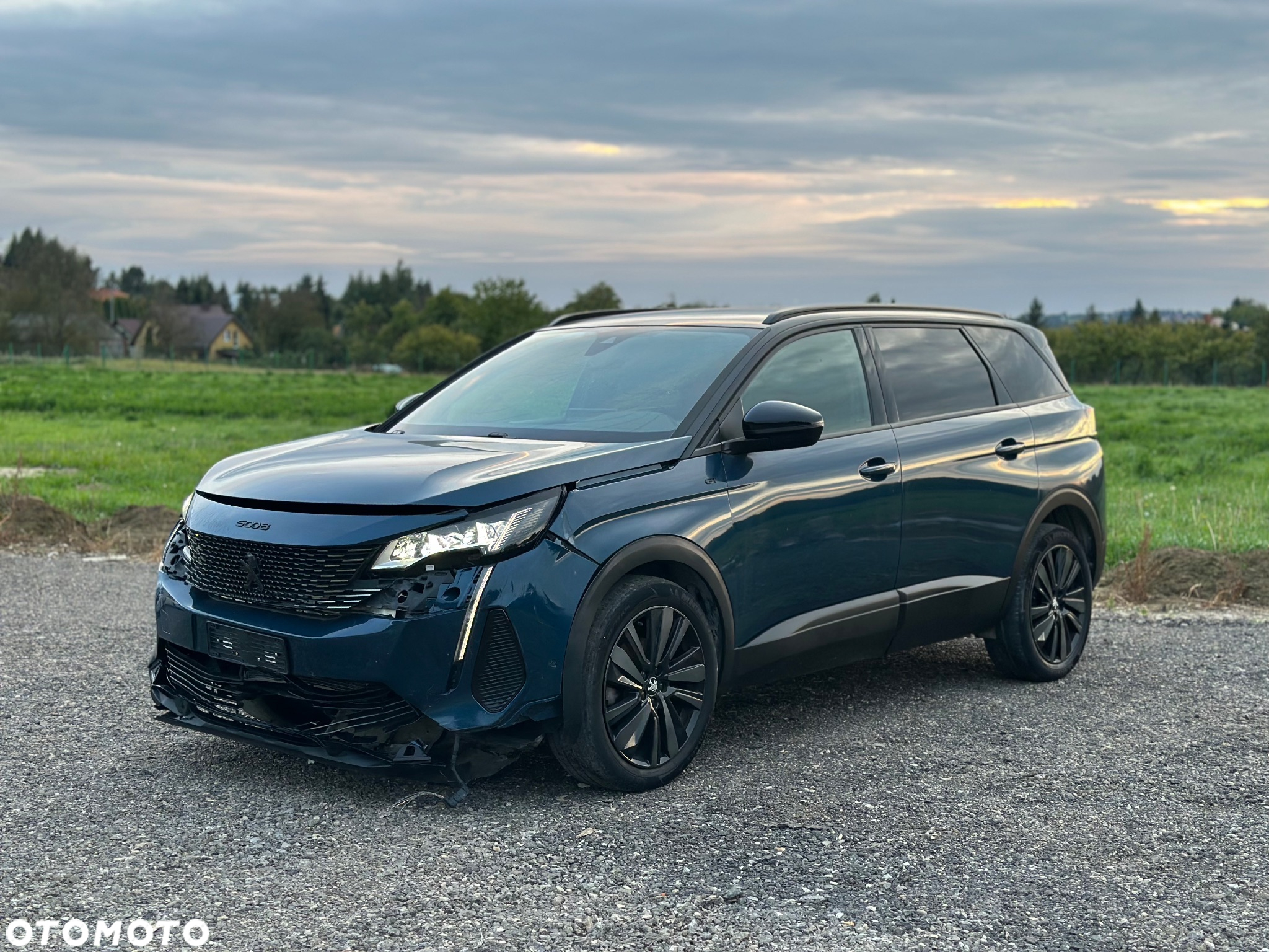 Peugeot 5008 1.5 BlueHDi GT S&S EAT8 - 8