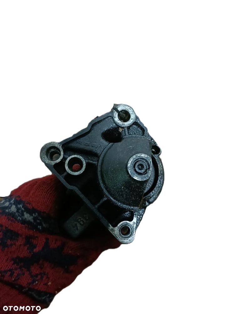 RENAULT LAGUNA II 01-07 1,8 B rozrusznik * - 3