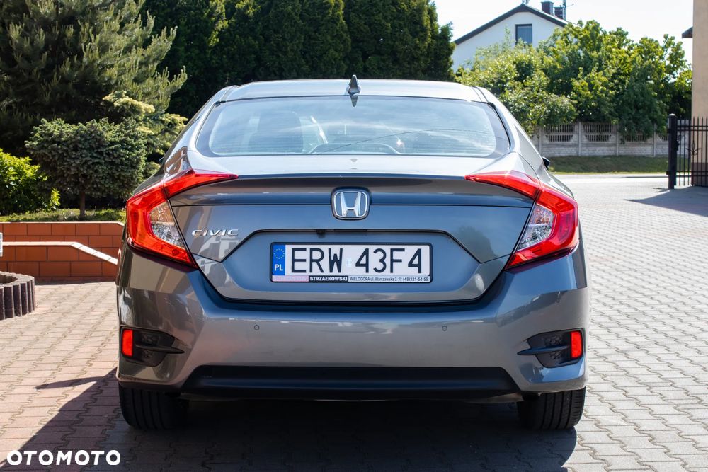 Honda Civic 1.5 T Executive - 15