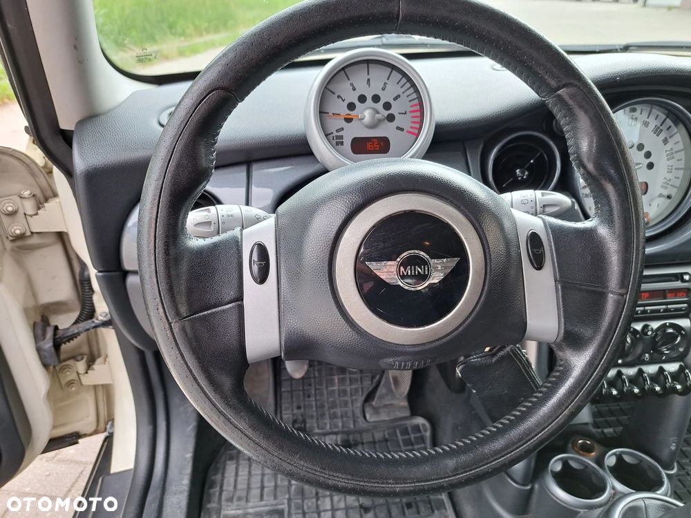 MINI ONE - 18