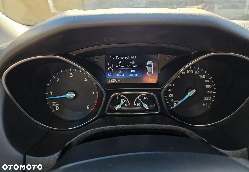 Ford Focus 1.5 TDCi Titanium - 18