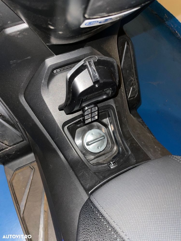 Honda Forza 125 - 19