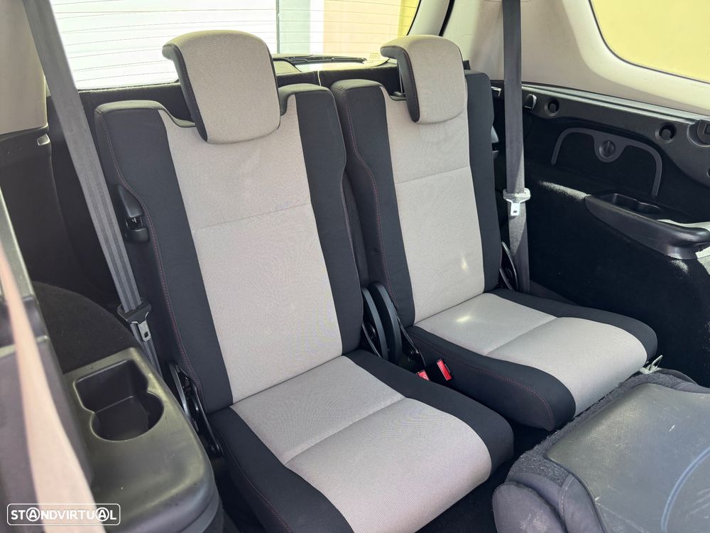 Renault Grand Scénic Energy dCi 110 S&S Bose Edition - 14