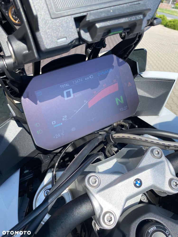BMW XR - 8