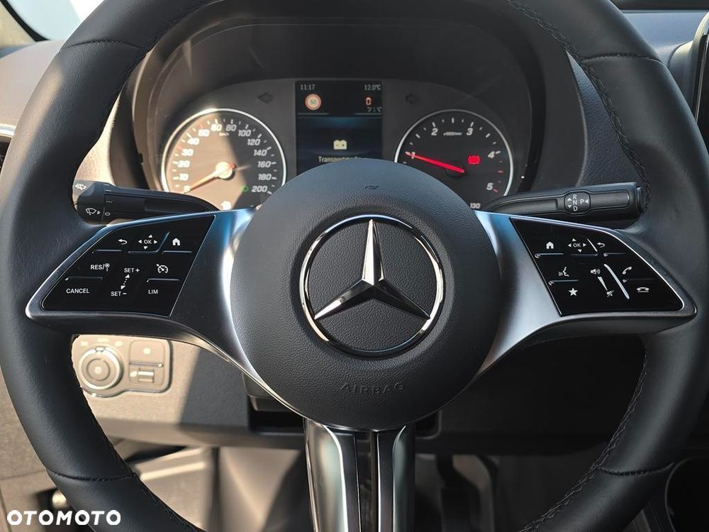 Mercedes-Benz Sprinter 317 CDI Long PRO 9G-Tronic - 12