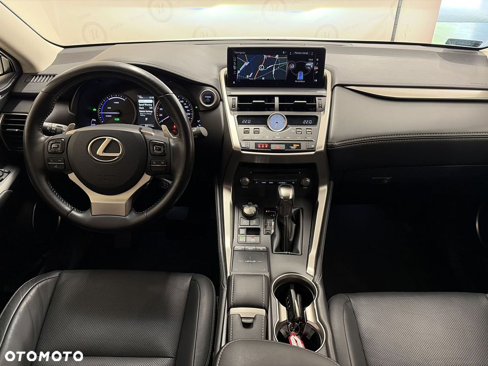 Lexus NX 300h Comfort AWD - 3