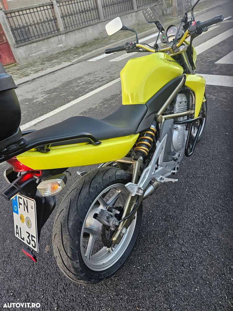 Kawasaki Ninja 650 - 9