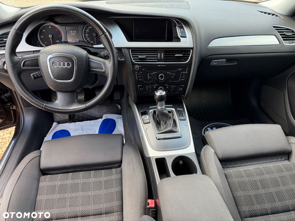 Audi A4 Avant 2.0 TDI DPF Attraction - 16