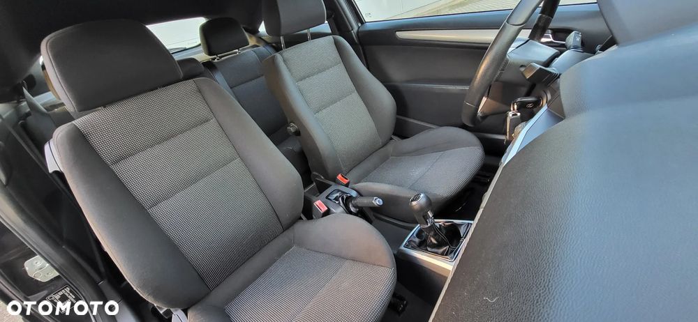 Opel Astra 1.8 Edition Plus - 15