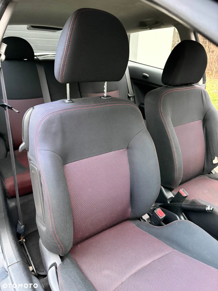 Honda Civic 1.6i Sport - 11