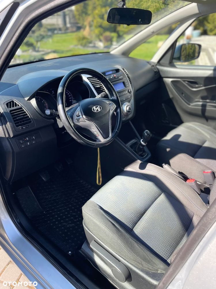 Hyundai ix20 1.4 Premium blue - 6