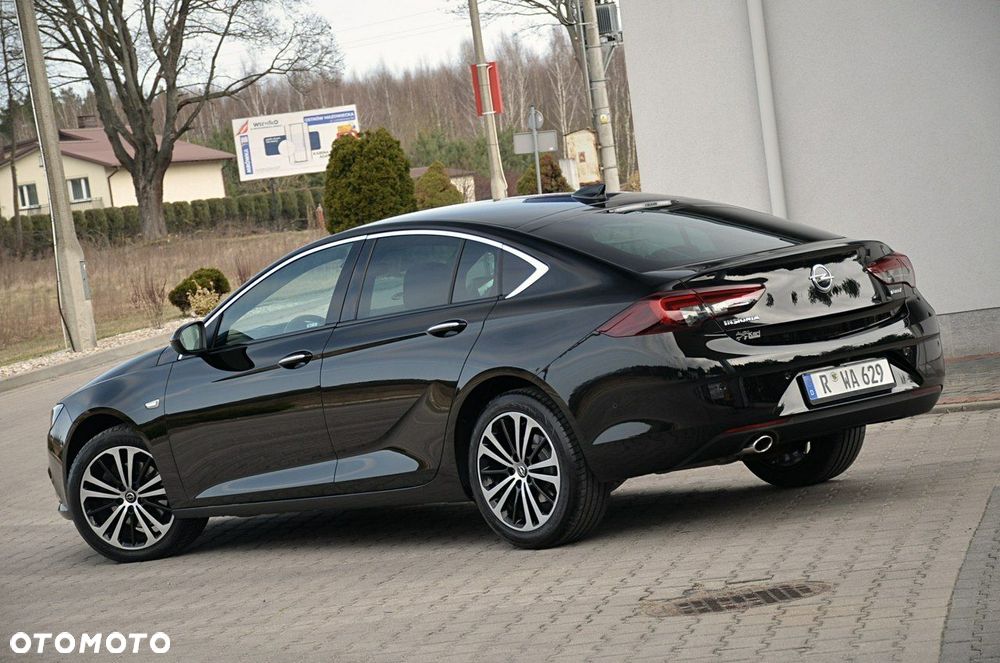 Opel Insignia - 15