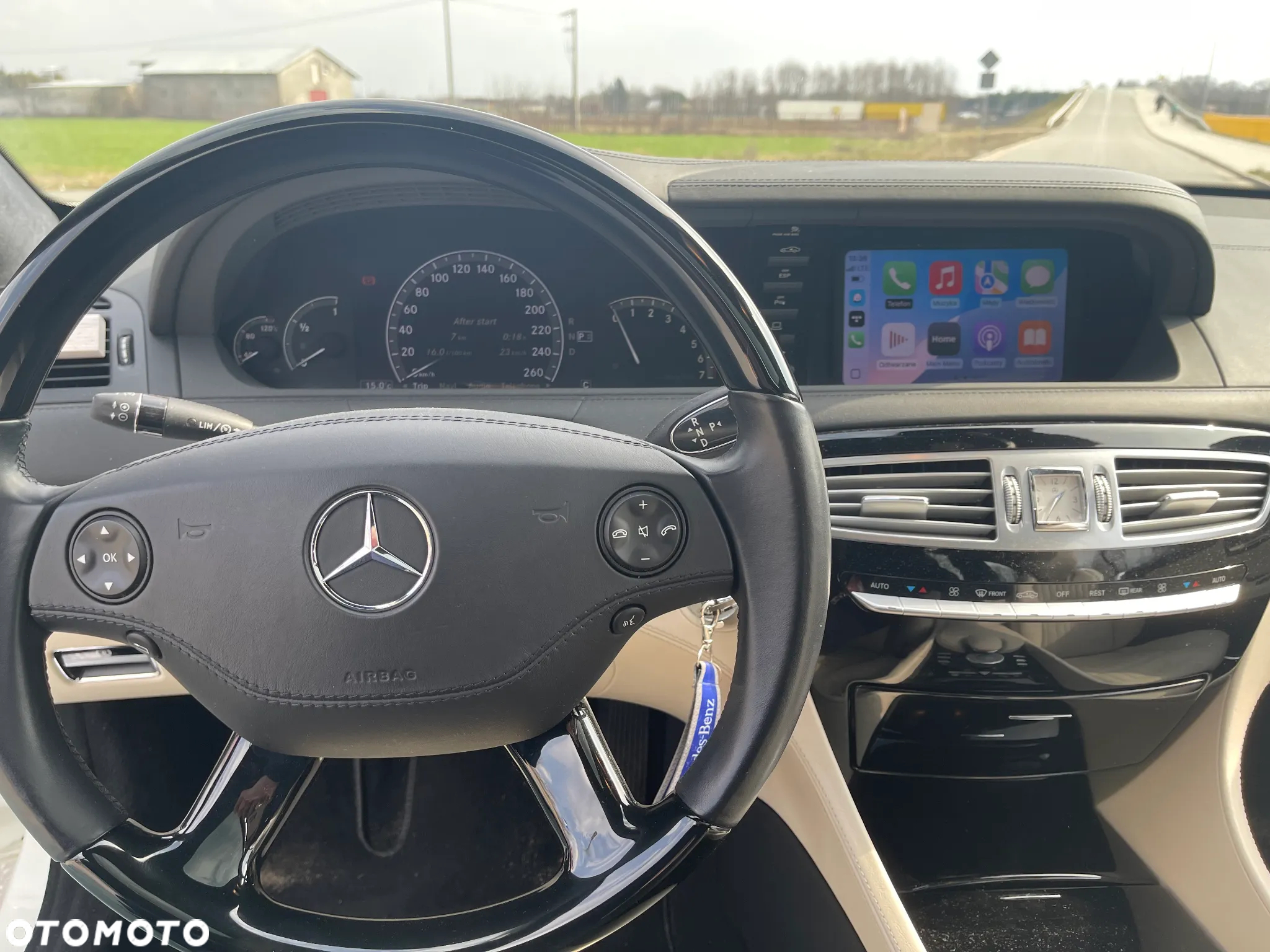 Mercedes-Benz CL - 24