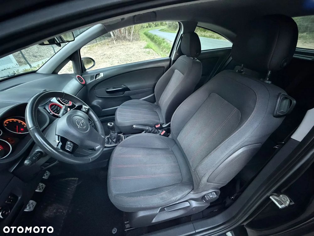 Opel Corsa 1.4 16V Edition - 18