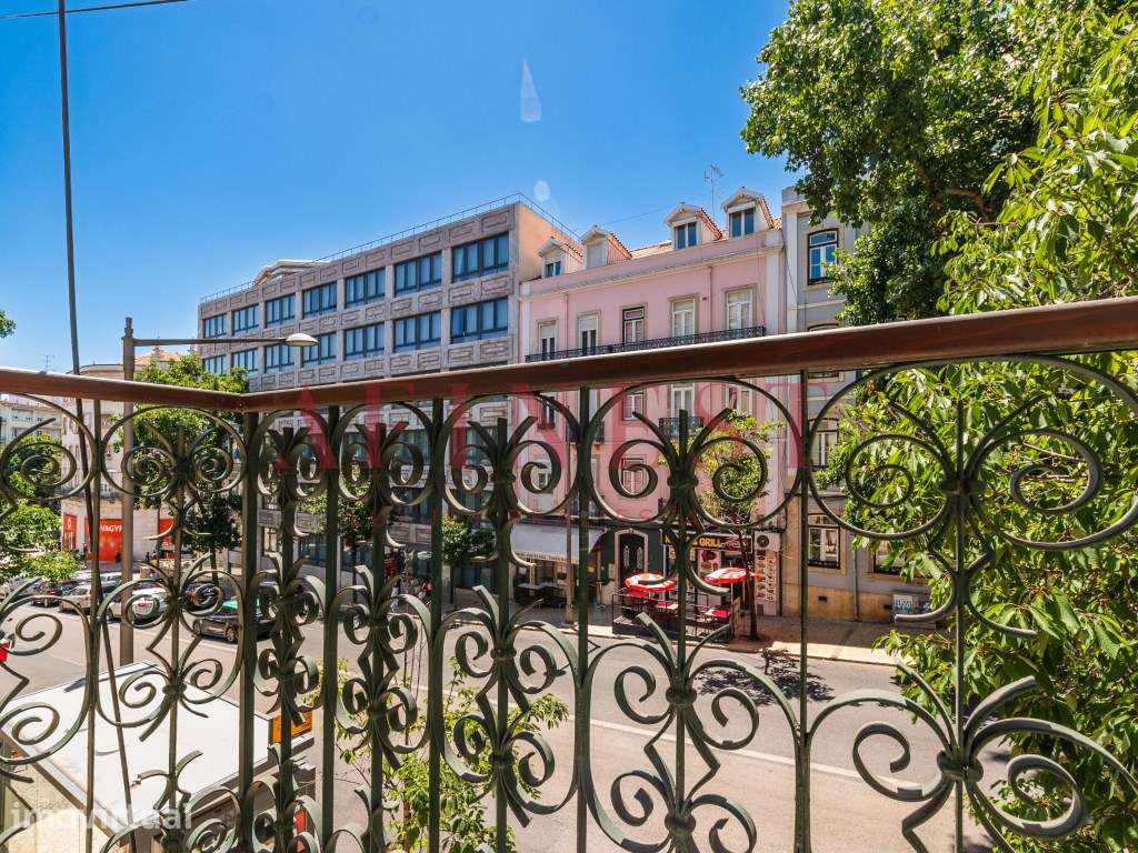 Apartamento T2 Mobilado | 80m² | Conde Redondo | Próx. Av. Liberdad... - Grande imagem: 3/41