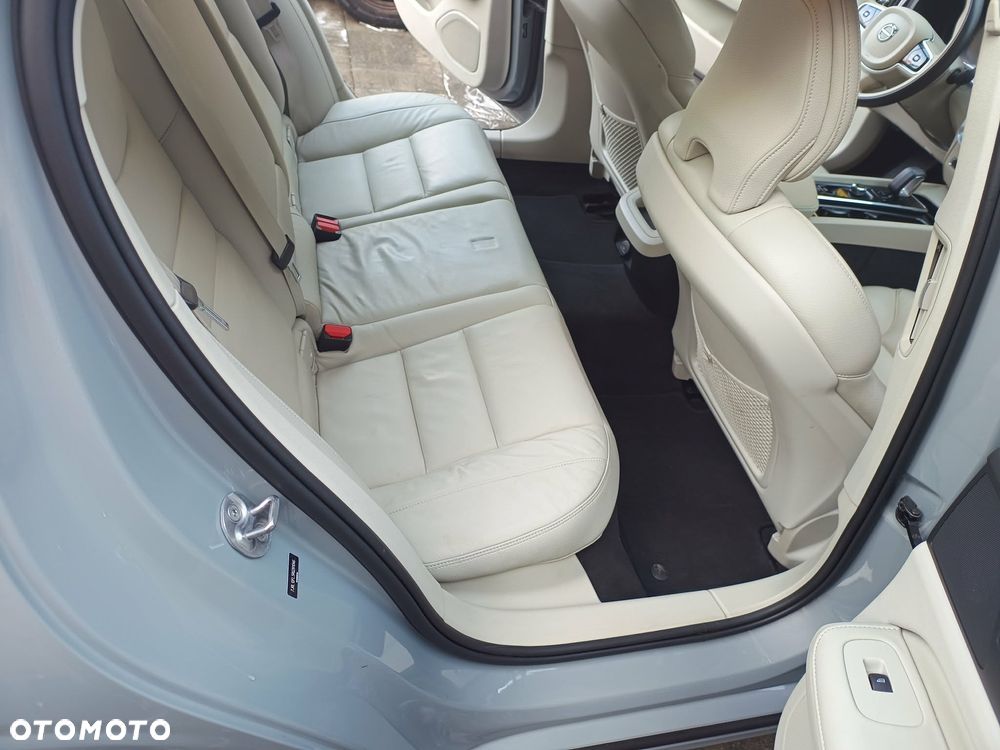 Volvo S60 - 6
