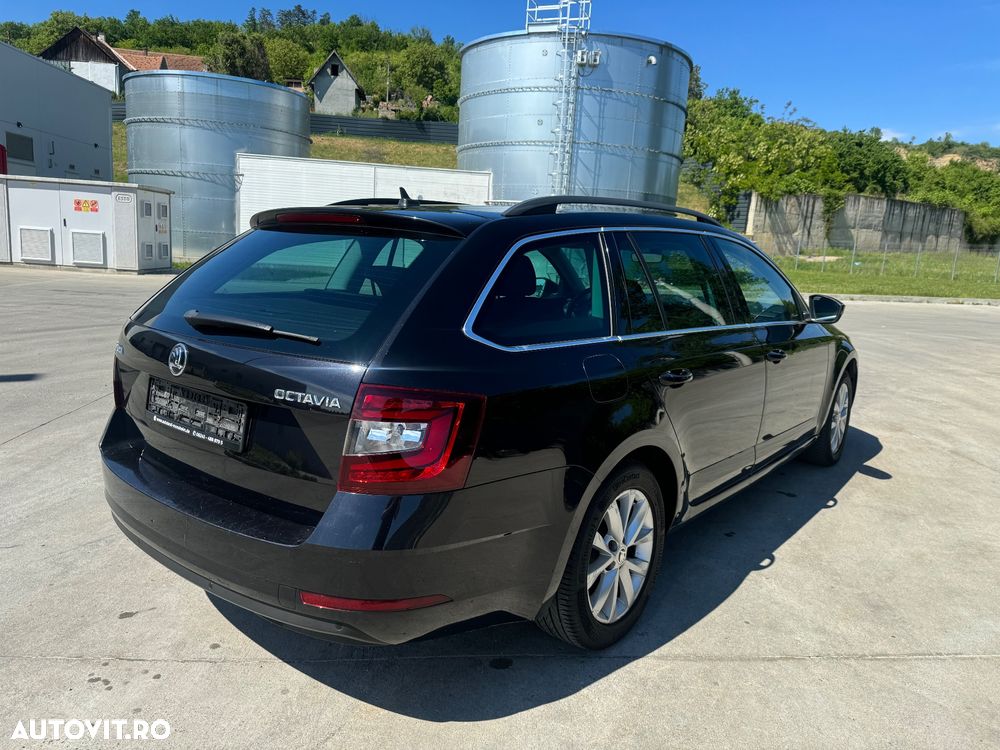 Skoda Octavia 1.6 TDI Ambition - 5