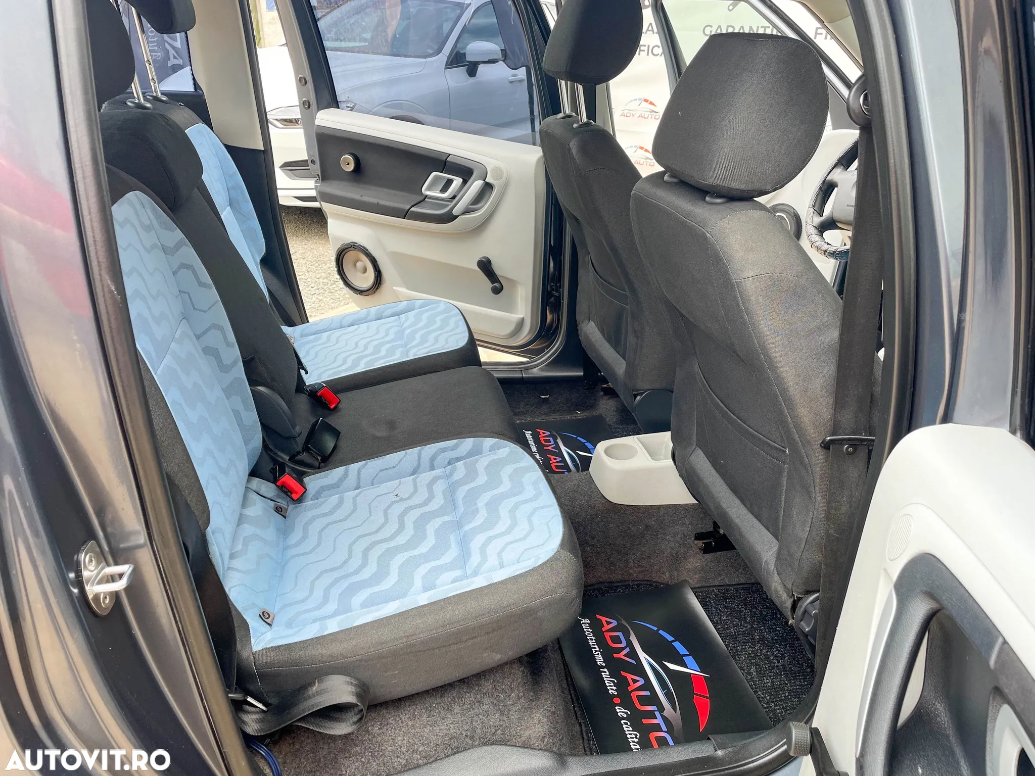 Skoda Roomster - 14
