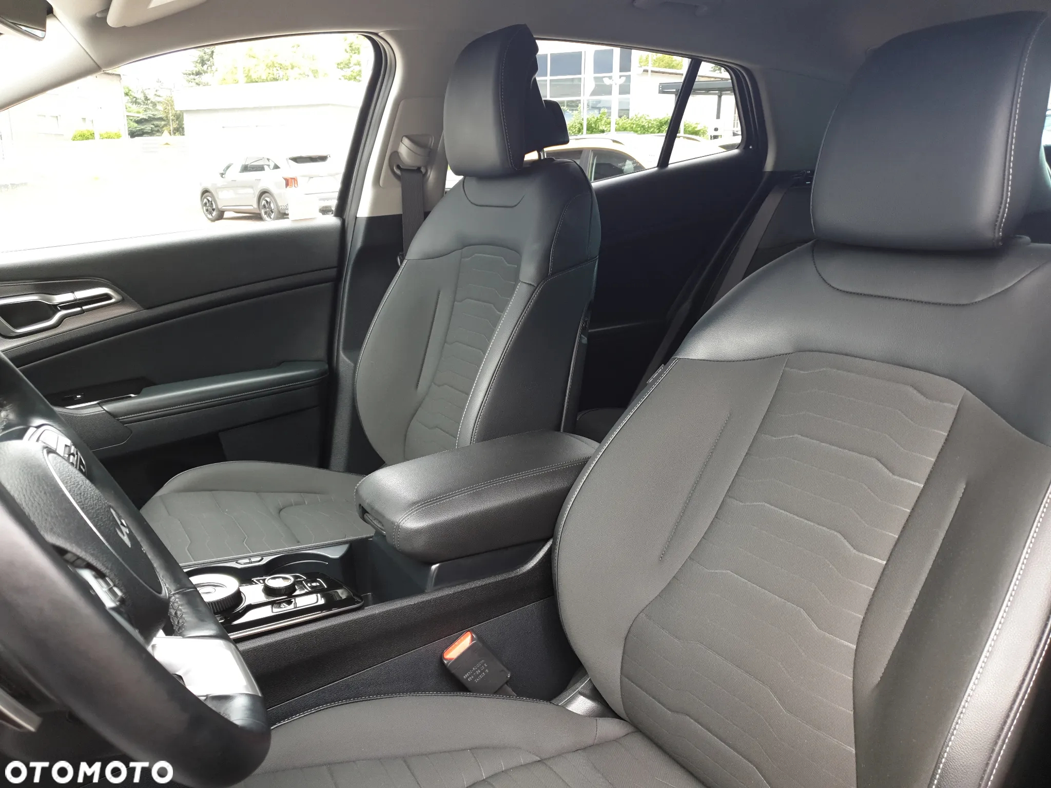Kia Sportage - 12