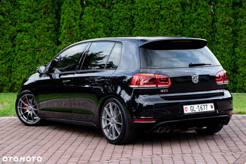Volkswagen Golf 2.0 GTI - 10