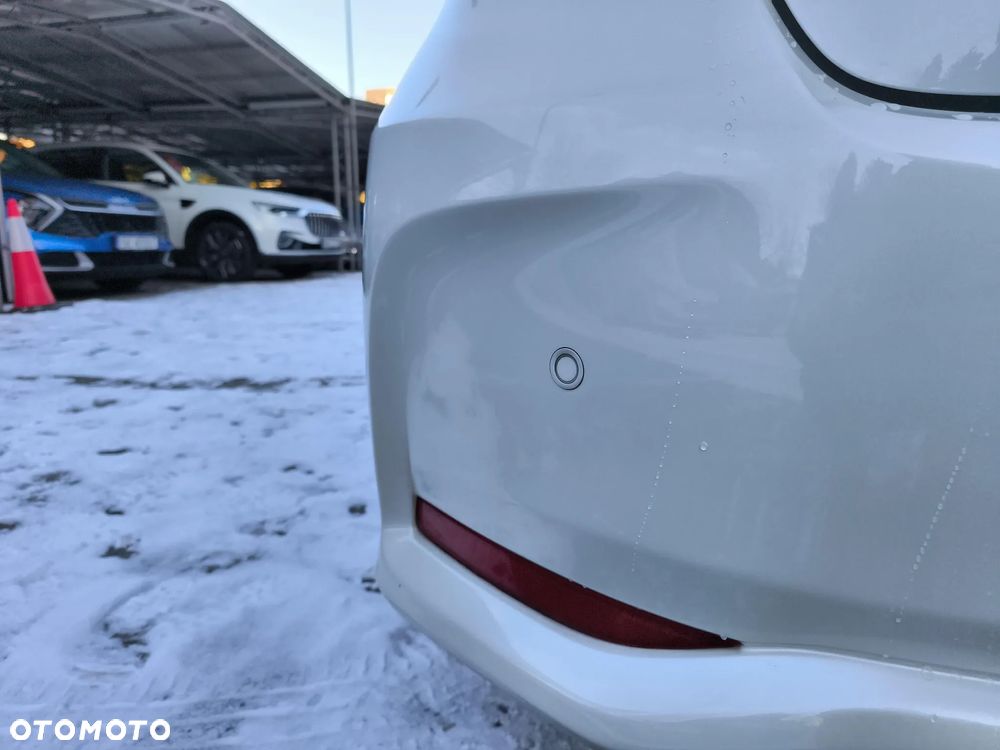 Toyota Corolla 1.8 Hybrid Executive - 21