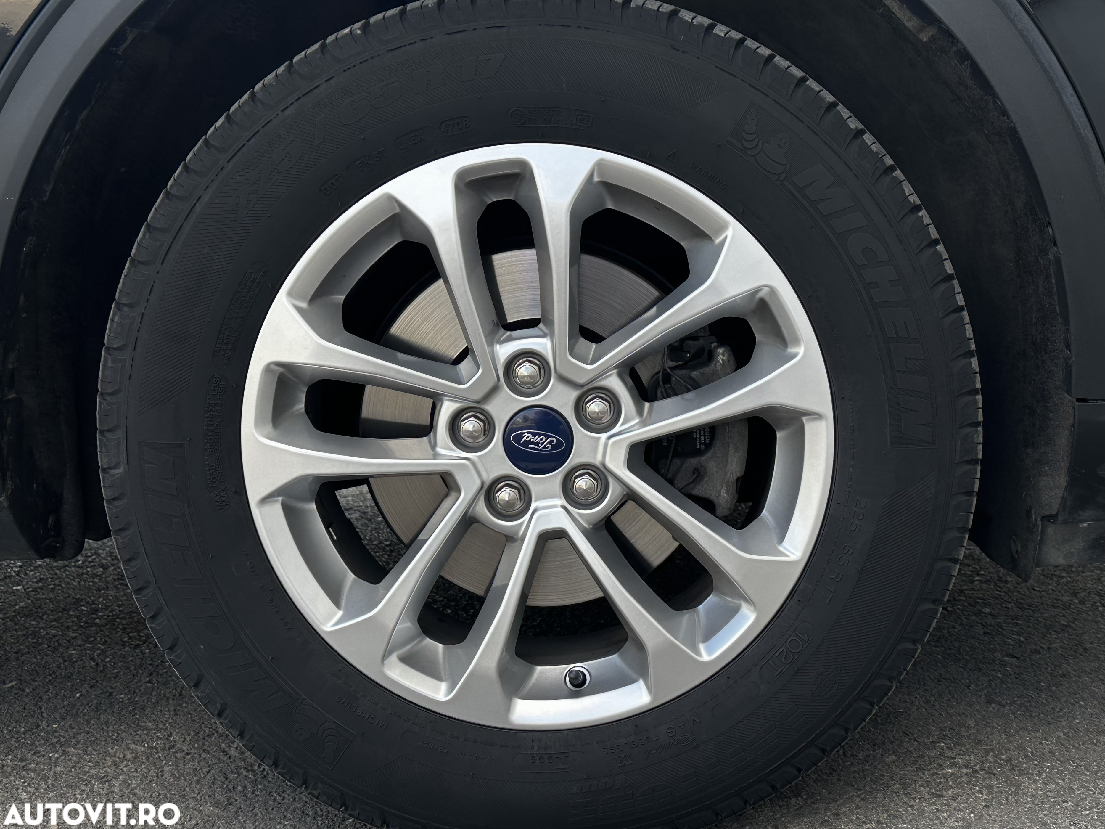 Ford Kuga 1.5 EcoBoost FWD Titanium - 30