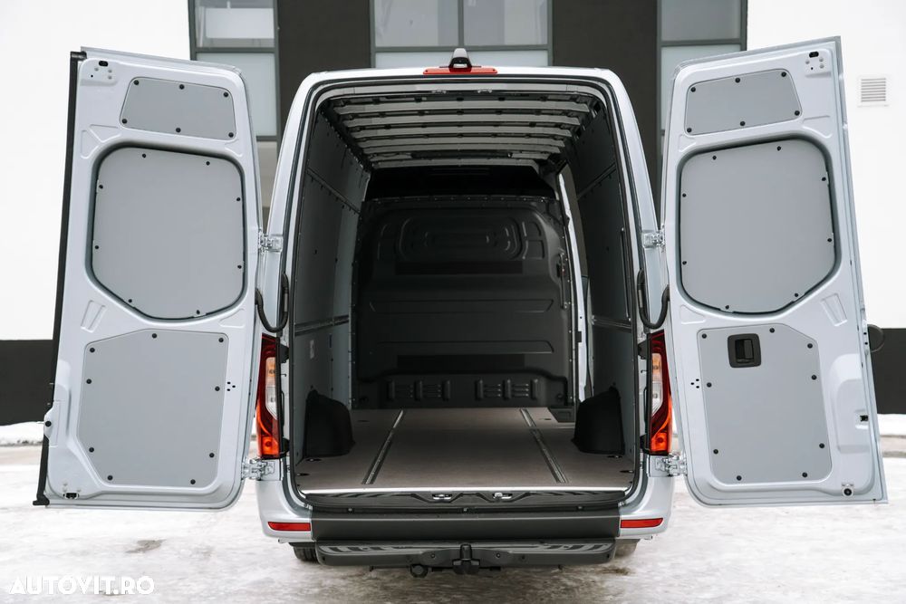 Mercedes-Benz Sprinter 319 CDI furgon - 16