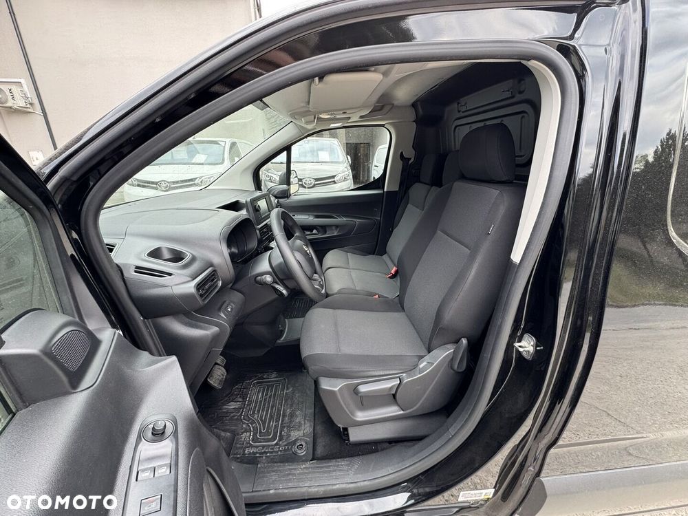 Toyota Proace City - 9