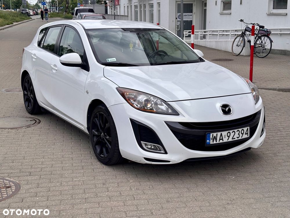 Mazda 3 1.6 Exclusive + - 1