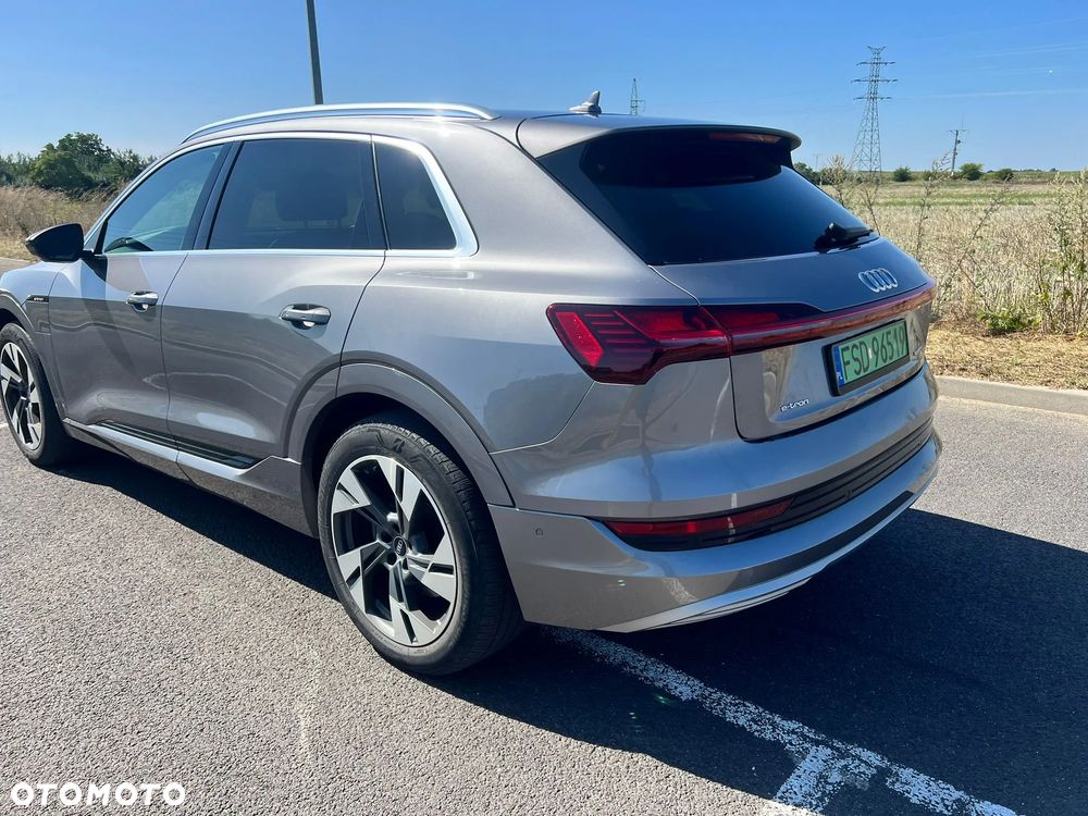 Audi e-tron 55 Quattro - 4
