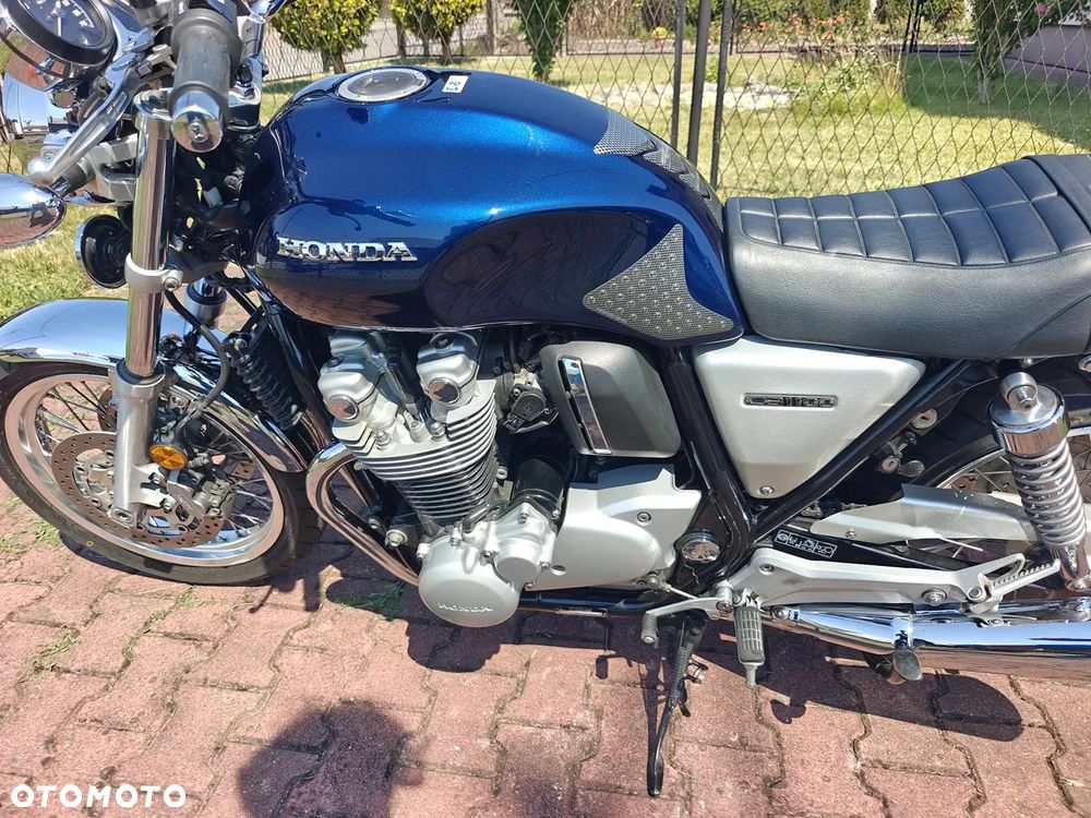 Honda CB - 24