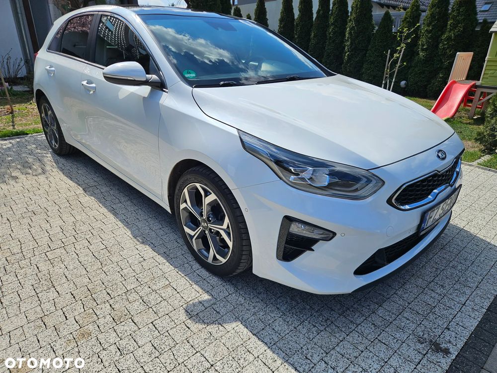 Kia Ceed 1.4 T-GDI DCT OPF Platinum Edition - 4