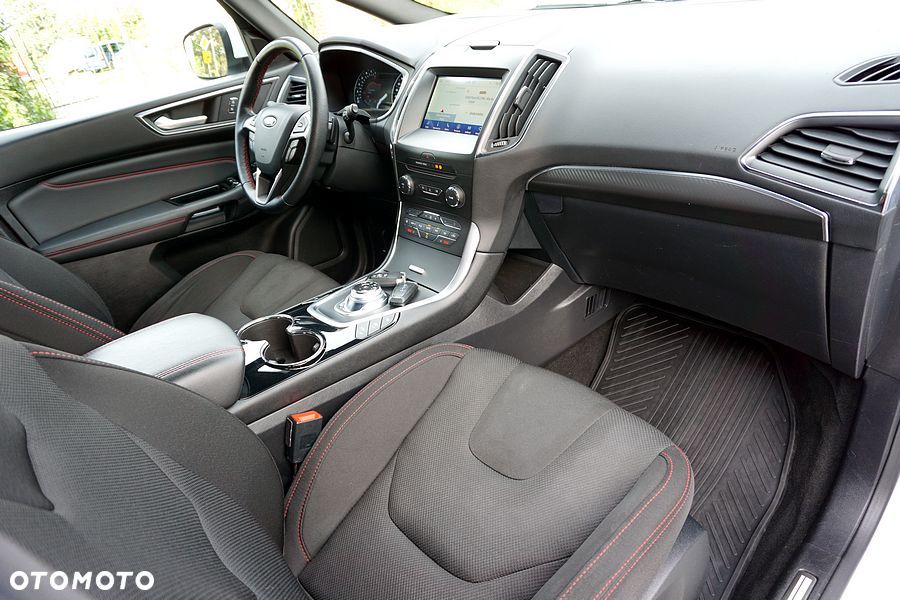 Ford S-Max 2.0 EcoBlue ST-Line - 29