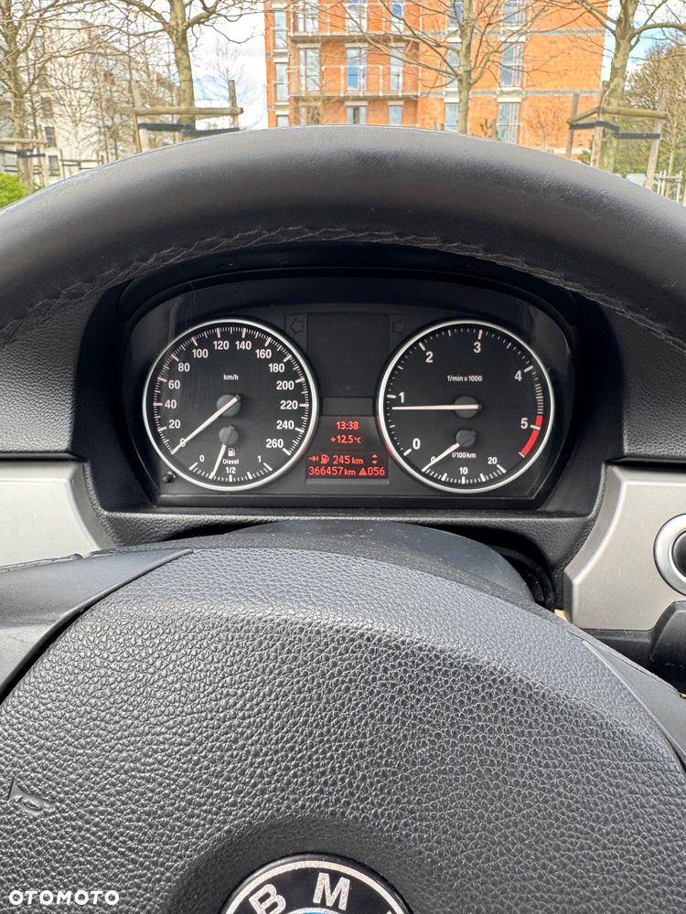 BMW Seria 3 - 8