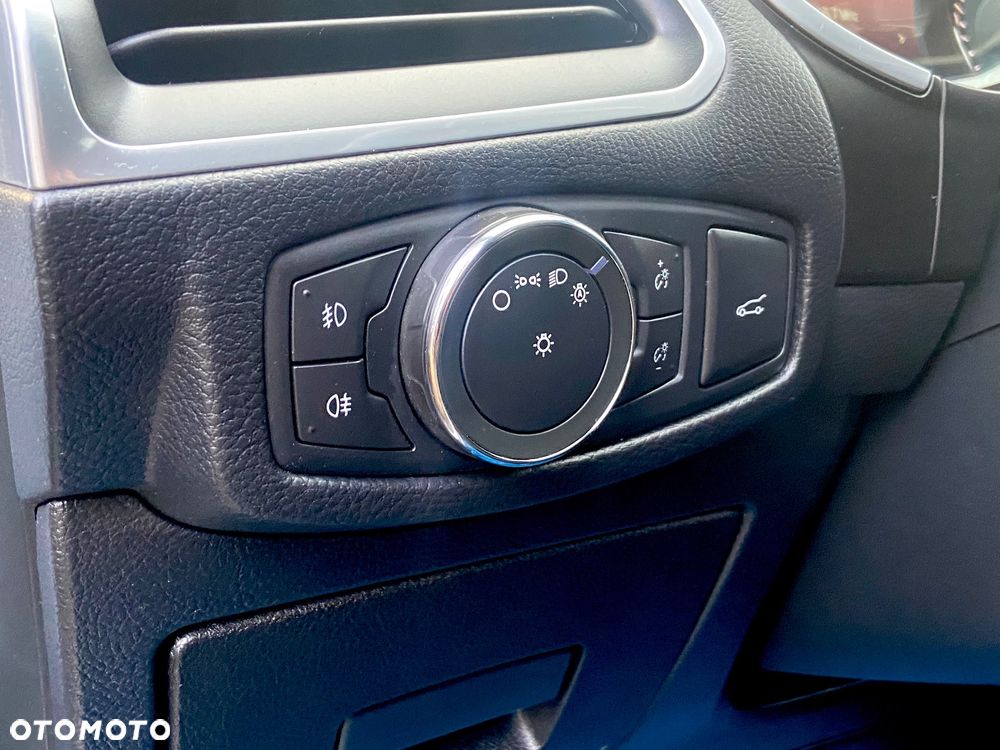 Ford S-Max 2.0 TDCi Titanium PowerShift - 22