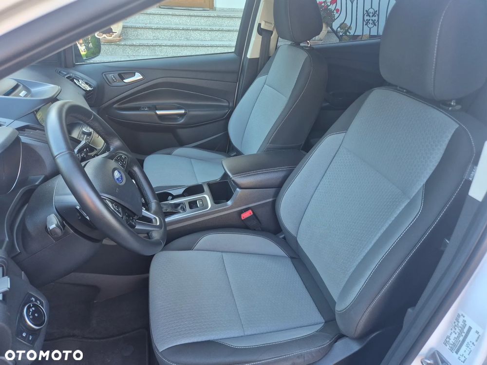 Ford Escape - 16