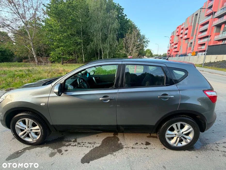 Nissan Qashqai 1.6 360 CVT - 2