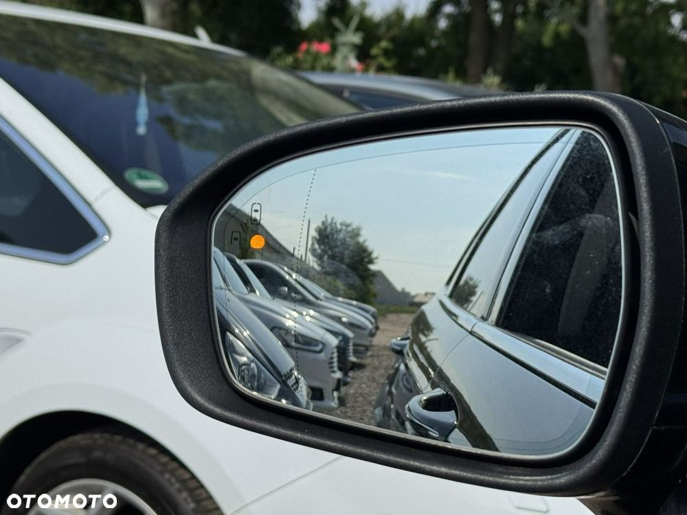 Ford Mondeo Vignale 2.0 TDCi Bi-Turbo PowerShift - 33