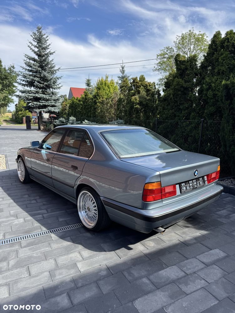 BMW Seria 5 - 8