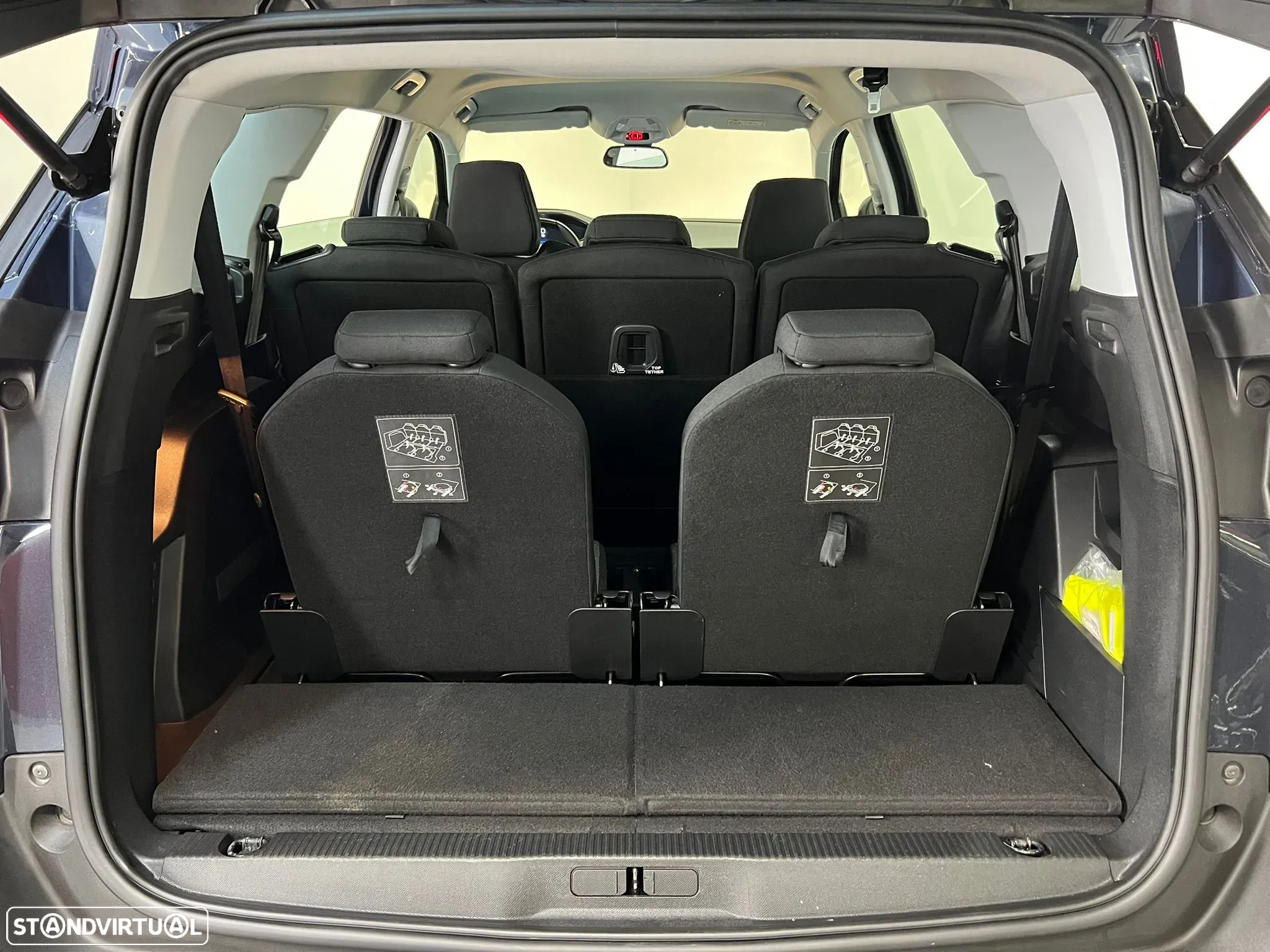 Peugeot 5008 1.5 BlueHDi Active - 20